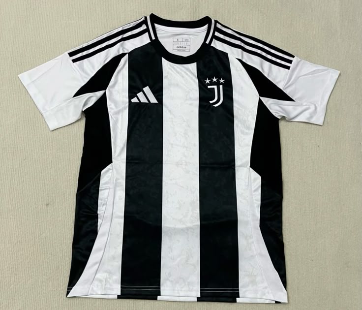 Camisa Juventus 2025/26