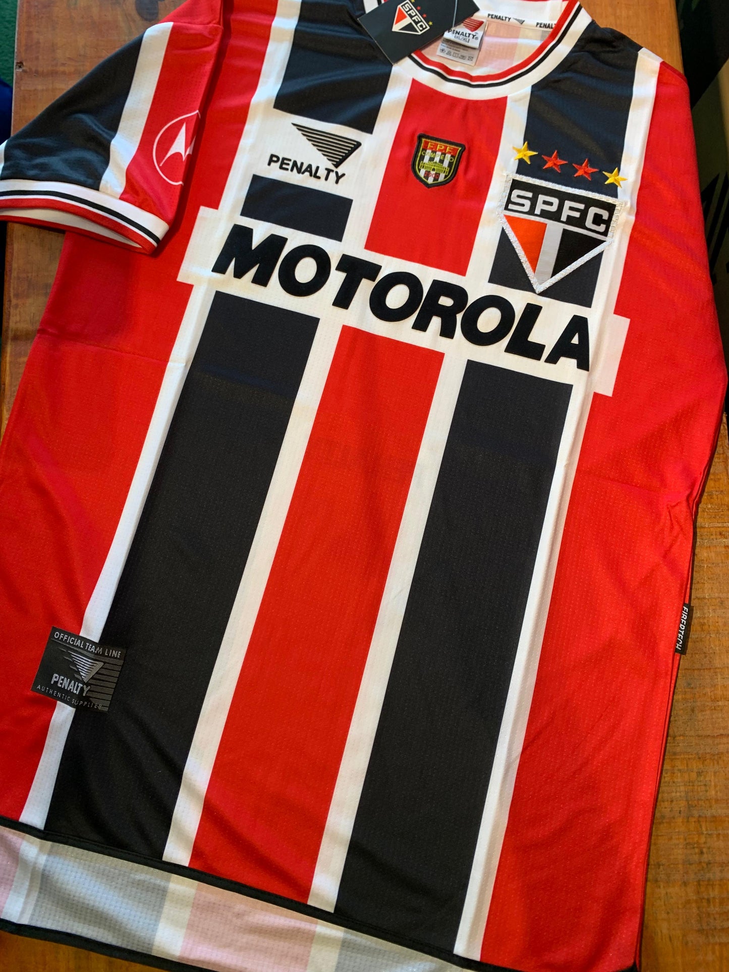 Camiseta São Paulo patrocinador Penalty temporada 2000